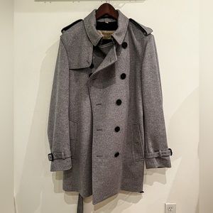 BURBERRY GRAY RARE TO FIND |  Cashmere Kensington Trench Coat